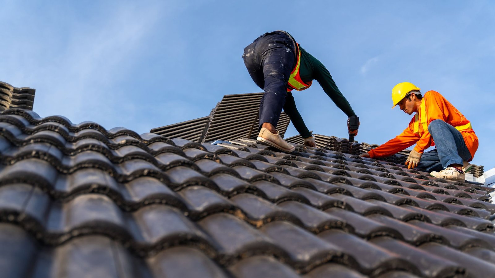 How Much Does an Emergency Roof Repair Cost? Find Out What to Expect