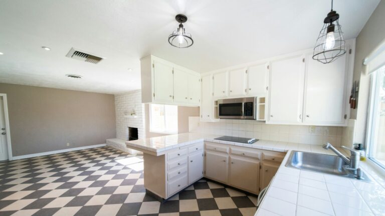 How to Pick a Contractor for a Remodel Without Getting Burned or Overcharged