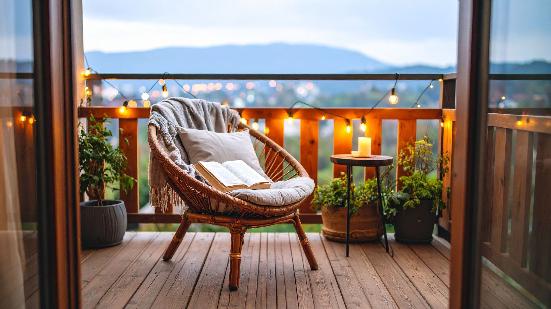 How Often Do Decks Need to Be Replaced? Spot the Signs Early