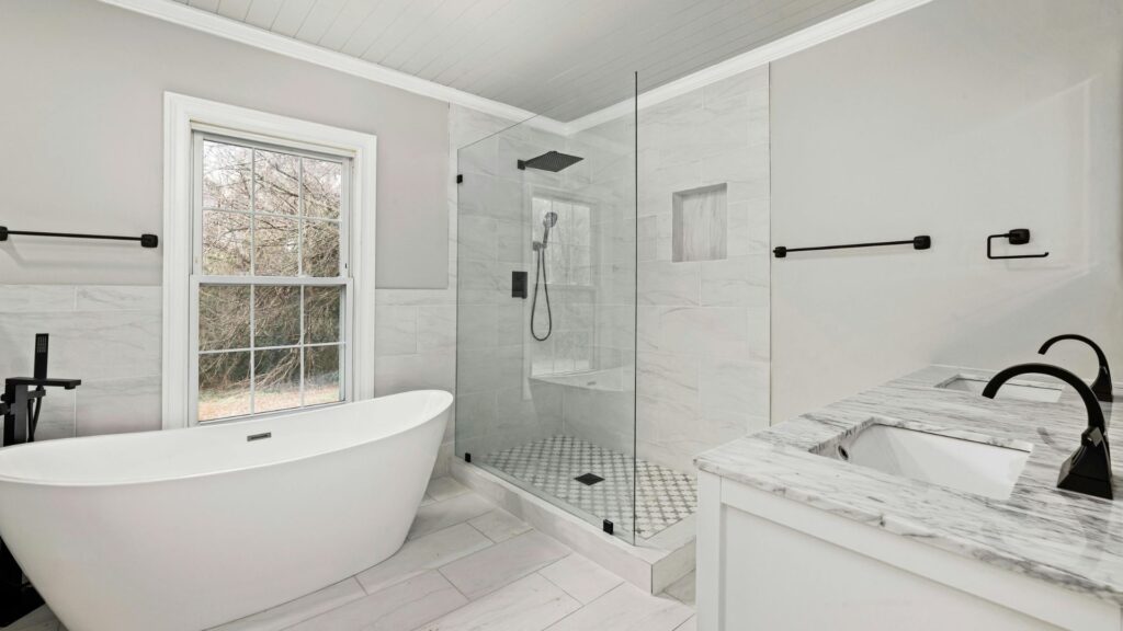 Shower vs Tub: Which One Makes More Sense for Your Home?