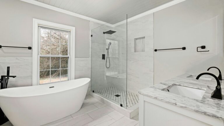 Shower vs Tub: Which One Makes More Sense for Your Home?
