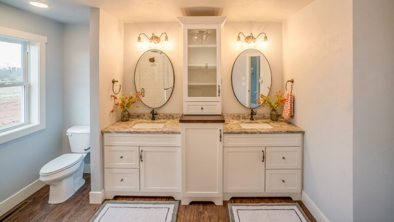 How to Choose the Right Size Bathroom Vanity for Your Space